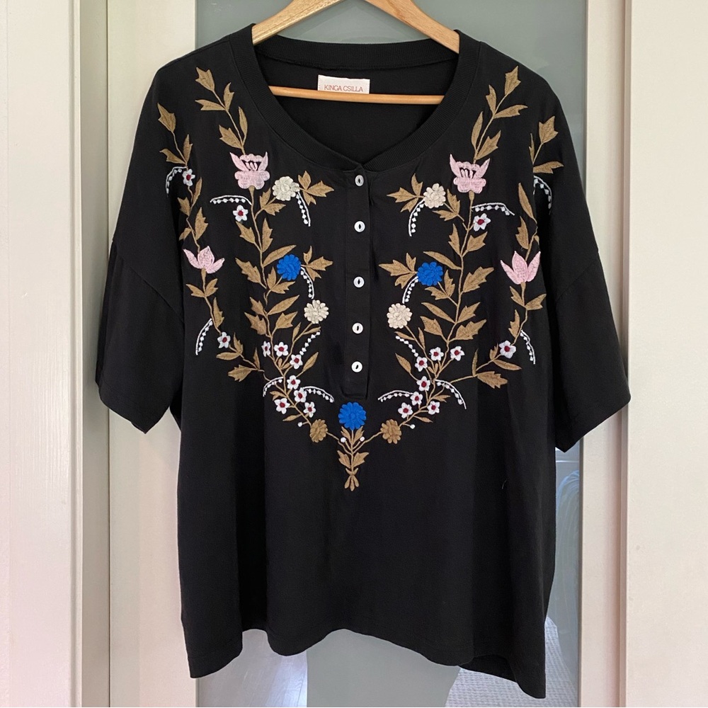 Kinga Csilla Floral Embroidered Top Size Large